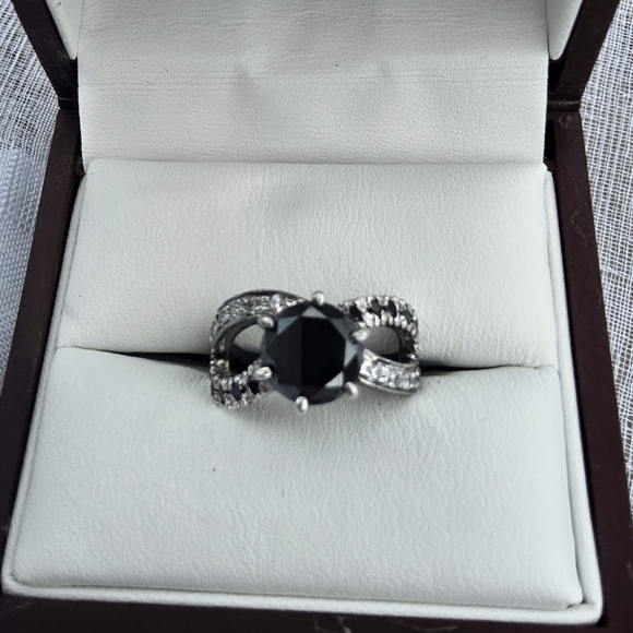 BLACK DIAMOND 2.5CT ROUND BLACK DIAMOND RING - Picture 2 of 9